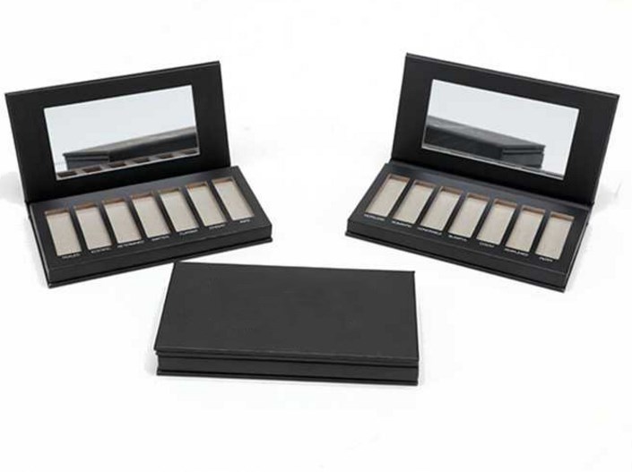 7 holes makeup palette
