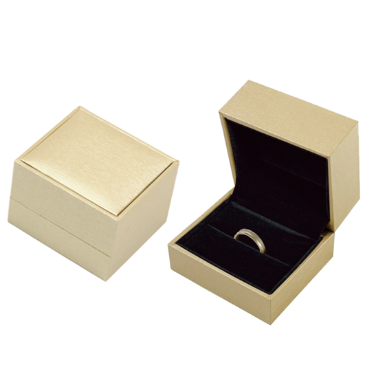 Jewelry box
