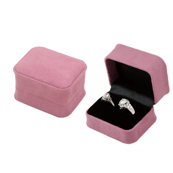 Jewelry box